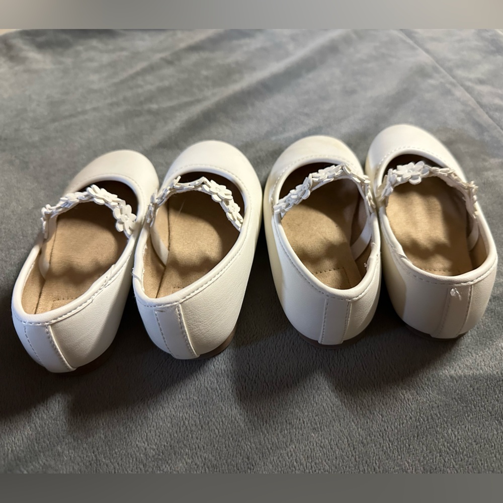 Jumping Beans White Dress Shoes with Floral Strap - Picture 2 of 3